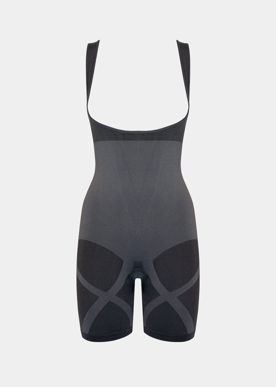 LuxeCurve Seamless Elegance Bodysuit Waist Shaper